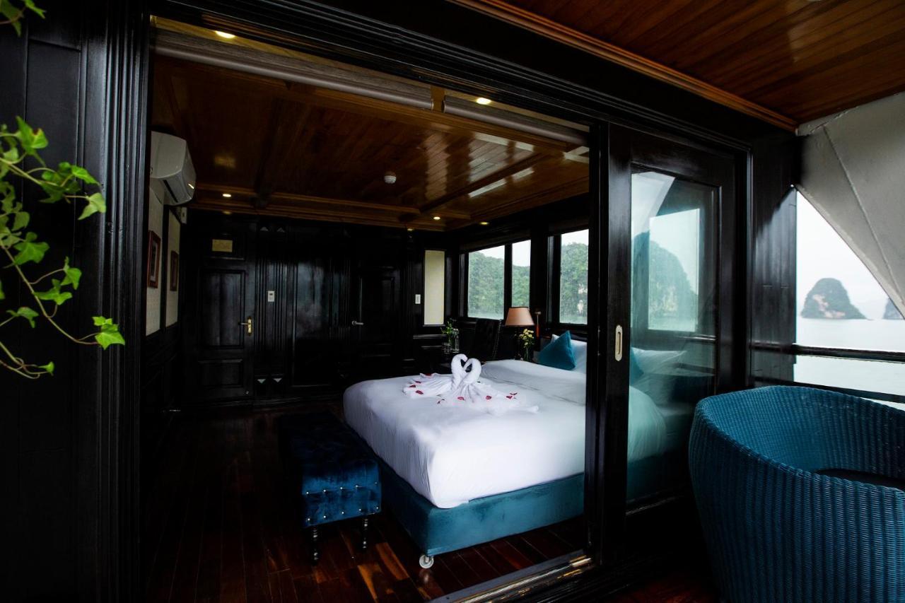 Hotel Cat Ba Ocean Cruise Ha Long Esterno foto